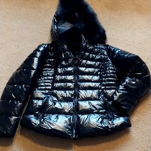 NWOT Winter jacket size XL (Runs small)